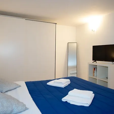 Bianca Napoli Suite-3
