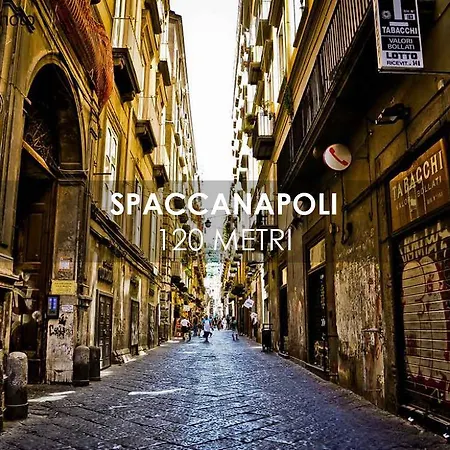 Bianca Napoli Suite-2